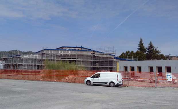costruzione della nuova scuola media