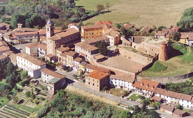 Castelnuovo Calcea